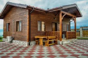 Yoneda Houses - Ovchartsi