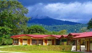 Termales del Bosque & Hot Springs - Quesada