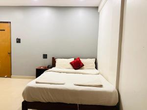 Hotel Baga Bay 150 Meters From Baga Beach