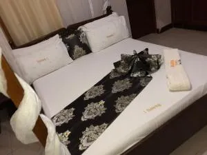 ALFA HOMES LTD - 杉祖