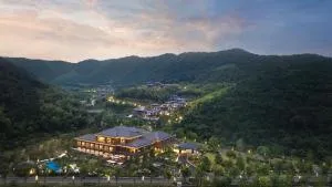 Phoenix River Yixing - Yixing