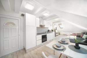 Ágoston Apartman 1-2 - Lora,Marci