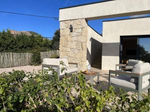 Villas Casa di Ba - villa 2 chambres avec piscine a 10 minutes des plages : photos des chambres