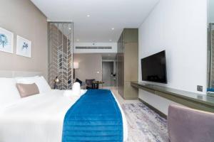 Ahlan HH - Charming Studio at Damac Prive with Canal View