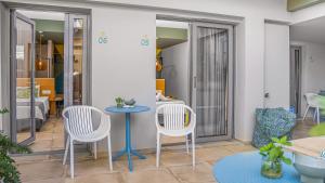 Comfort Quadruple Room room in Sunshine Boutique Hotel