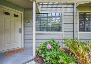 8C West Hyde Park villa