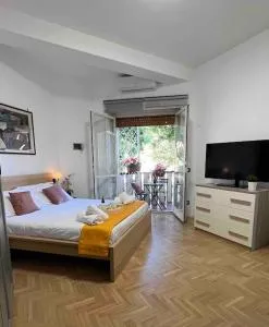3 FERMATE DAL COLOSSEO - Casa Vacanze Elena - 50 m da METRO GARBATELLA - Garbatella