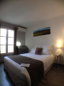 Hotels Logis Hotel la Ferme : photos des chambres