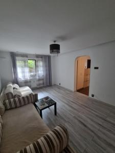 Thomas place central -100m parc si metrou Tineretului