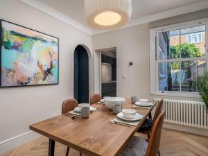 Pass the Keys Stunning 3 Bedroom Townhouse in Central St Albans