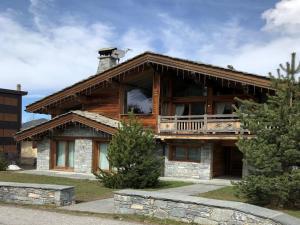 Chalets Chalet d'Exception avec Piscine, Sauna et Hammam a Courchevel - FR-1-568-6 : Chalet (Capacité de 14 Adultes)