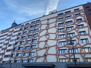 Appartement moderne 7 pers. avec babyfoot, buanderie et vue sur le lac - FR-1-641-2