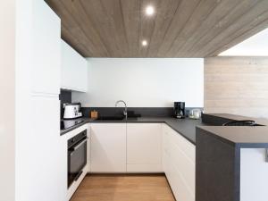 Appartement rénové proche pistes avec Wi-Fi pour familles - FR-1-568-30