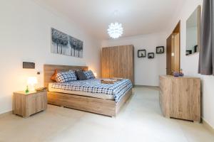 Brand New Apartment 3Bdr 2 Bth H7