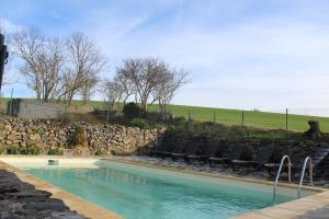 Maisons de vacances La Voute du Dragon spa piscine 26 personnes : photos des chambres