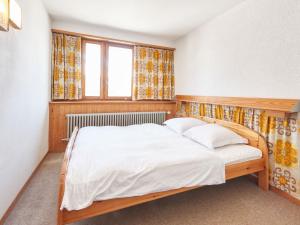 Apartment Arzinol 305 by Interhome