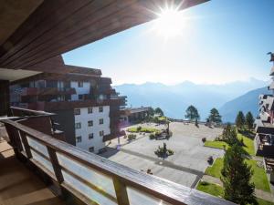 Apartment Dixence 404 by Interhome