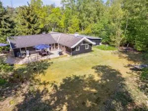 Holiday Home Amina - 1-1km from the sea by Interhome - Nakke