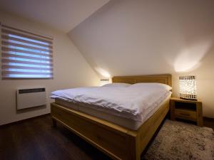 Chalet U lesa by Interhome