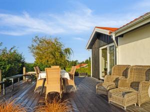 Holiday Home Annesette - 300m from the sea by Interhome