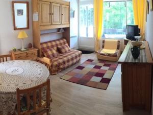 Studio rénové avec accès direct aux pistes - Résidence Le Roi Soleil, Le Sauze, 04400 Enchastrayes - FR-1-165A-31 - 3hvězdičkové hotely ve městě Enchastrayes