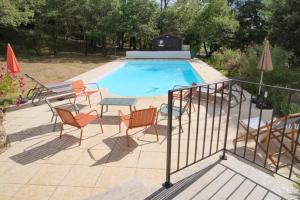 Holiday Home nature and swimming pool in Provence !