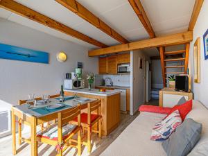 Apartment Plein Océan-3 by Interhome