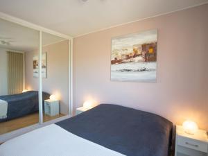 Apartment Les Jardins du Luxembourg by Interhome