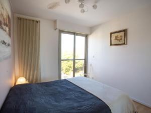 Apartment Les Jardins du Luxembourg by Interhome