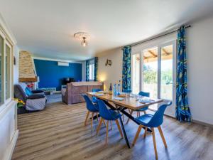 Maisons de vacances Holiday Home L-Aouzet by Interhome : photos des chambres