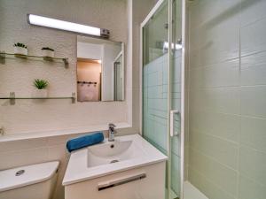 Studio Vostok Zodiaque-93 by Interhome
