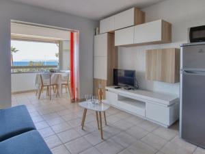 Apartment Les Marines dAryana-4 by Interhome