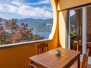 Apartment Punta Grumo 2 by Interhome