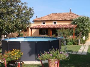 Holiday Home Ariana by Interhome