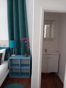 Charm Discovery Braul