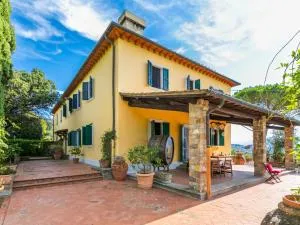 Holiday Home I Cancelli by Interhome - Serravalle