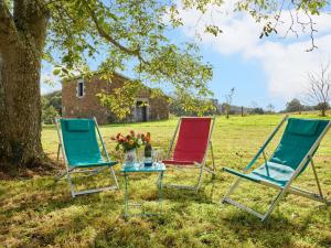 Maisons de vacances Holiday Home la favrais by Interhome : photos des chambres