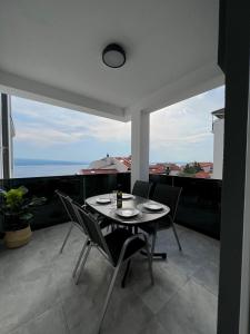 Apartment in Crikvenica with sea view, balcony, air conditioning, WiFi 3492-1 