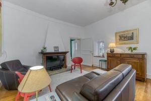 Appartements Le Charme Antique¶ Belle maison¶ Centre Gieres : photos des chambres