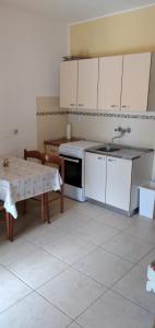 Apartment Garden (112-3)