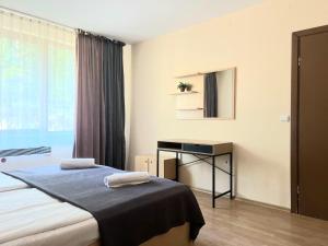Minkov Apartments, Замъка 2
