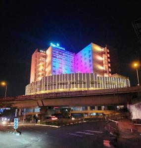 Luxe Luminar- 1 BHK Apartment