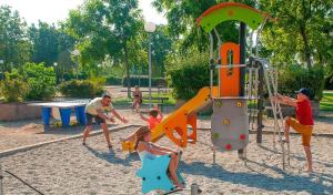 Campings La Fleur des Champs proche Europa Park : photos des chambres