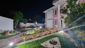 Casa da Barbie na praia de Carapibus PB