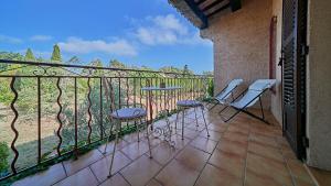 B&B / Chambres d'hotes VILLA MERCEDES B&b : photos des chambres