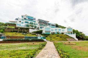 dhozt Punta Cangrejo 4 BR Beach Townhouse. Juan De Acosta