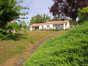 Maisons de vacances Holiday Home Le Domaine du Lambon-1 by Interhome : photos des chambres
