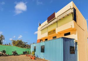 SPOT ON Fakt Tu Aani Mi