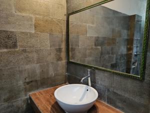 Uki village bungalows