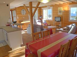 Chalet Gentiane - un lieu idéal pour des vacances en famille ou entre amis - FR-1-629-88